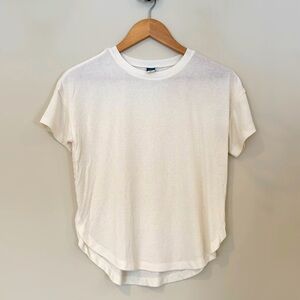 Old Navy girls ultralight cream short sleeve ribbed T-shirt size large (10-12)